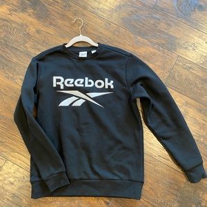Reebok pull over sweater